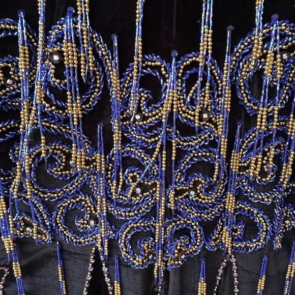 VINTAGE VELVET EGYPTIAN BEADED DRESS - Picture 5 of 13